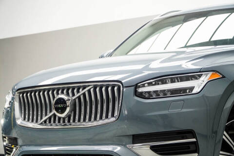 2023 Volvo XC90 B6 Plus Bright Theme 7P