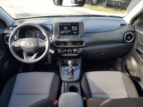 2023 Hyundai Kona SE