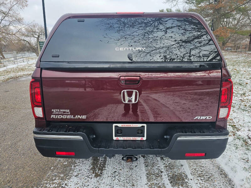 2019 Honda Ridgeline RTL photo 4