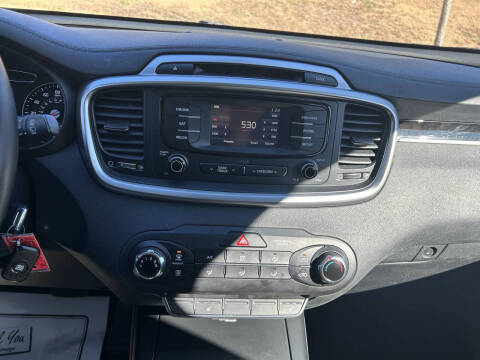 2016 Kia Sorento LX