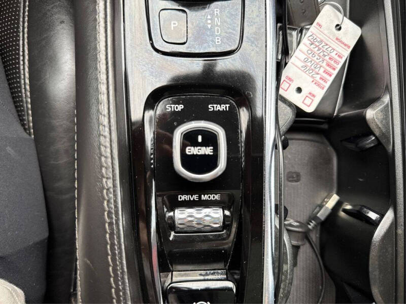 2016 Volvo XC90 T8 eAWD Inscription