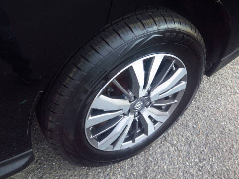 2018 Nissan Pathfinder SV