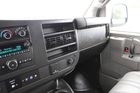 2024 GMC Savana 2500