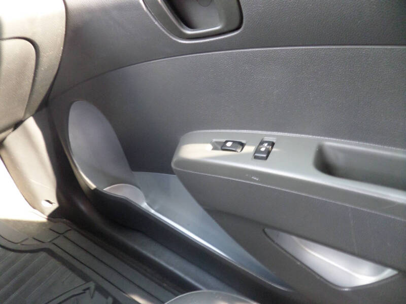 2013 Chevrolet Spark 2LT Auto