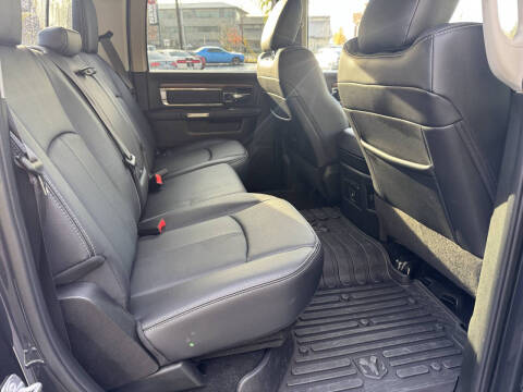 2018 RAM 3500 Laramie