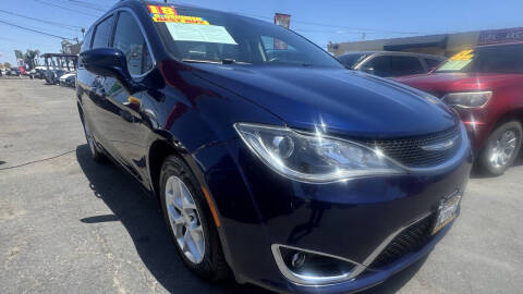 2018 Chrysler Pacifica Touring Plus