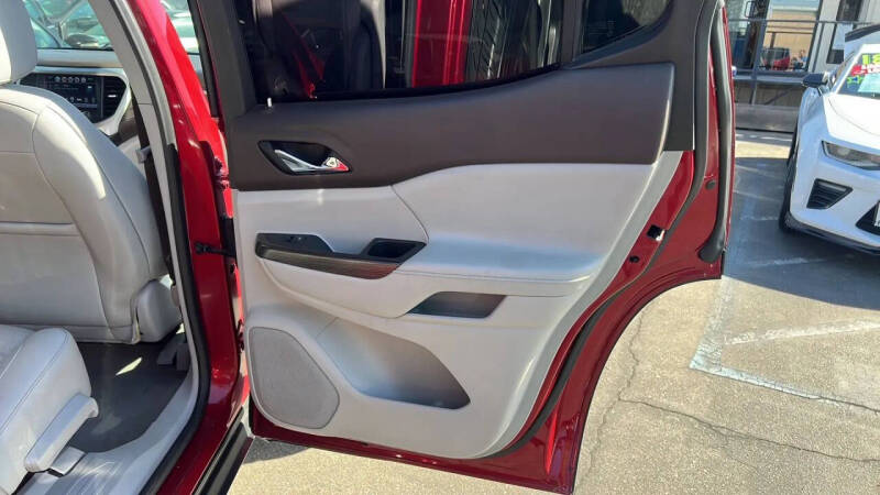 2019 GMC Acadia SLT-1