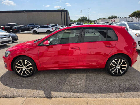 2016 Volkswagen Golf TSI SE