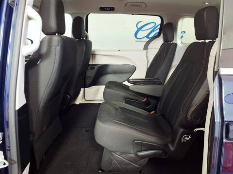 2018 Chrysler Pacifica Touring Plus