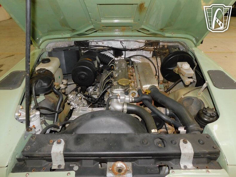 1987 Land Rover Defender