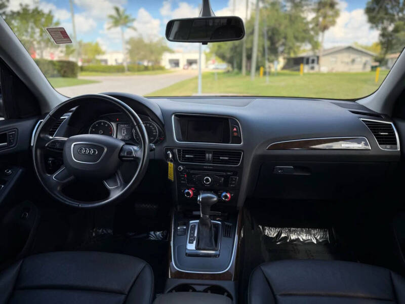 2013 Audi Q5 2.0T quattro Premium