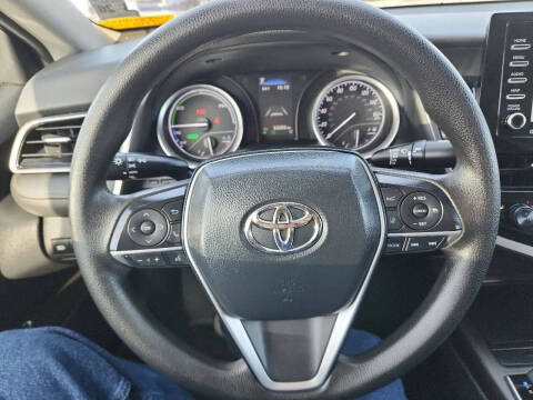 2021 Toyota Camry Hybrid LE