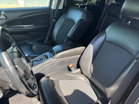 2017 Dodge Journey Crossroad