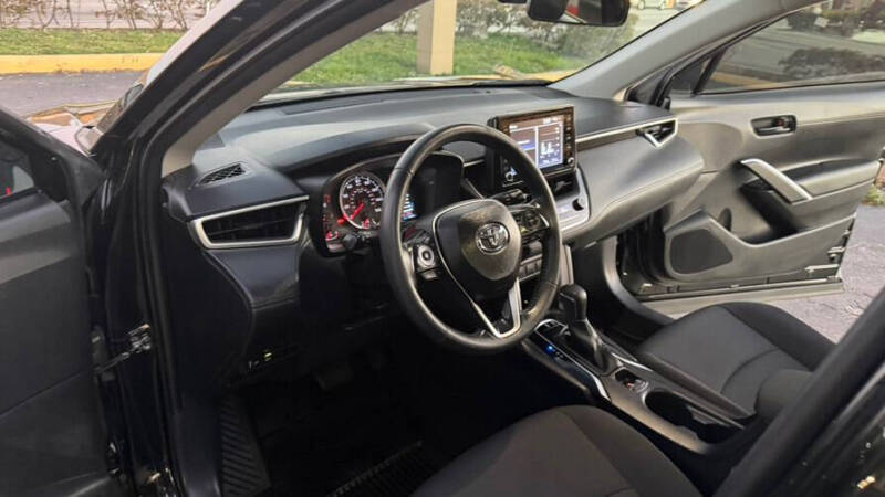 2022 Toyota Corolla Cross LE