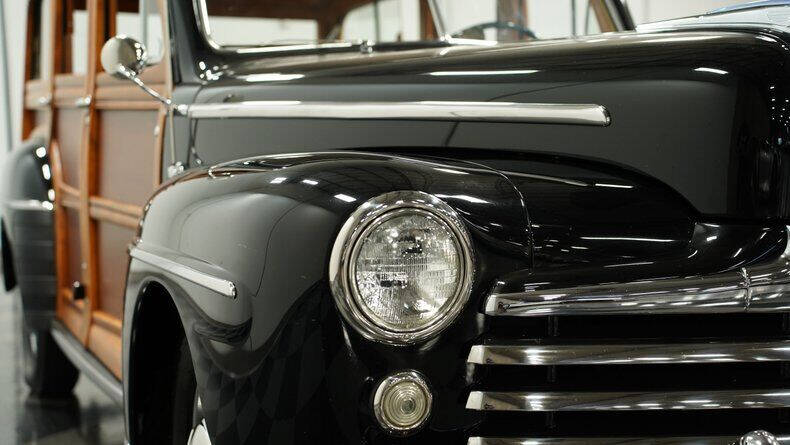 1948 Ford Super Deluxe
