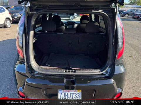 2015 Kia Soul +