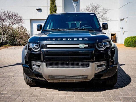 2023 Land Rover Defender 130 X-Dynamic SE