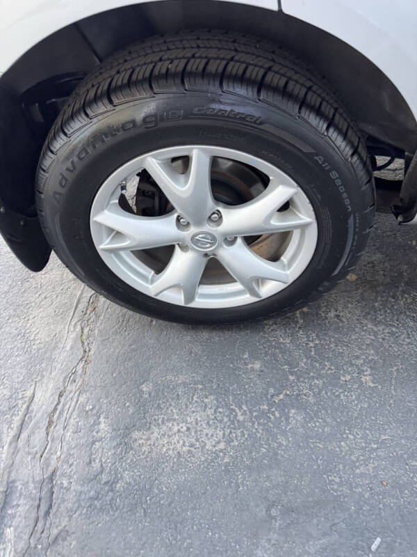 2009 Nissan Rogue SL