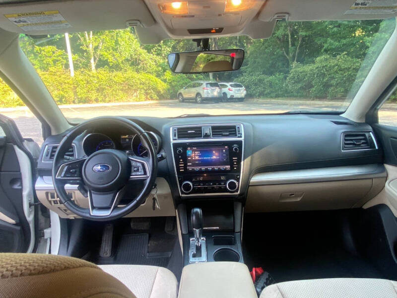 2019 Subaru Outback 2.5i Premium