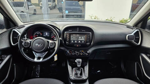 2021 Kia Soul X-Line