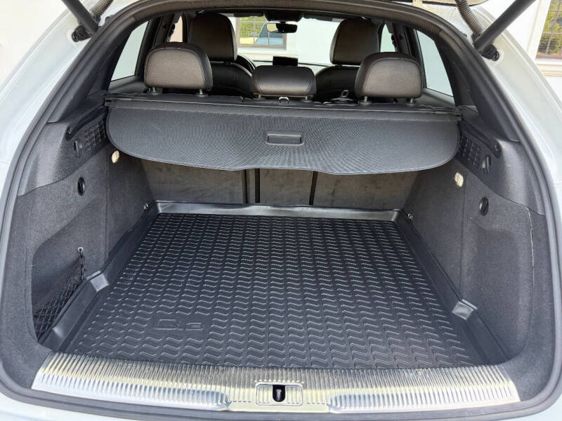 2018 Audi Q3 2.0T quattro Premium Plus