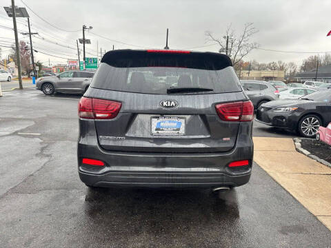 2019 Kia Sorento LX