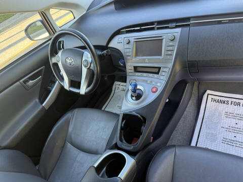 2012 Toyota Prius Two