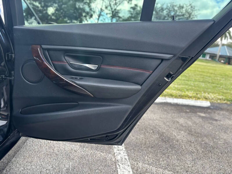 2015 BMW 3 Series 328i xDrive