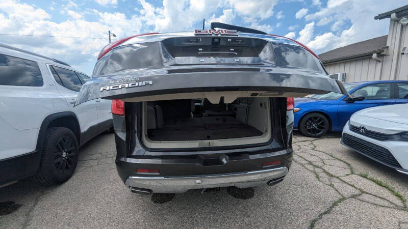 2019 GMC Acadia Denali