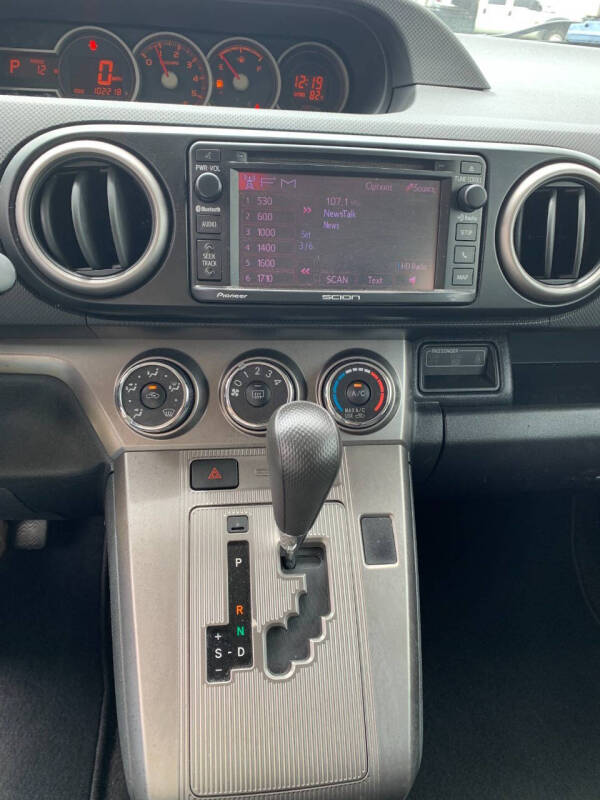 2015 Scion xB