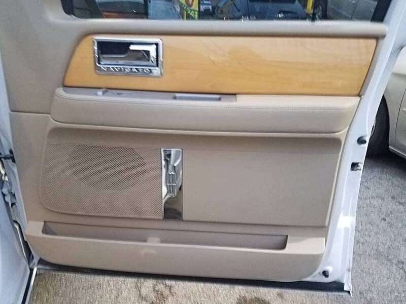 2010 Lincoln Navigator