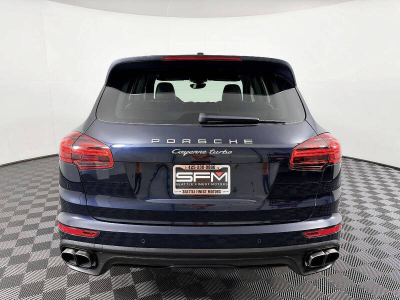 2016 Porsche Cayenne Turbo