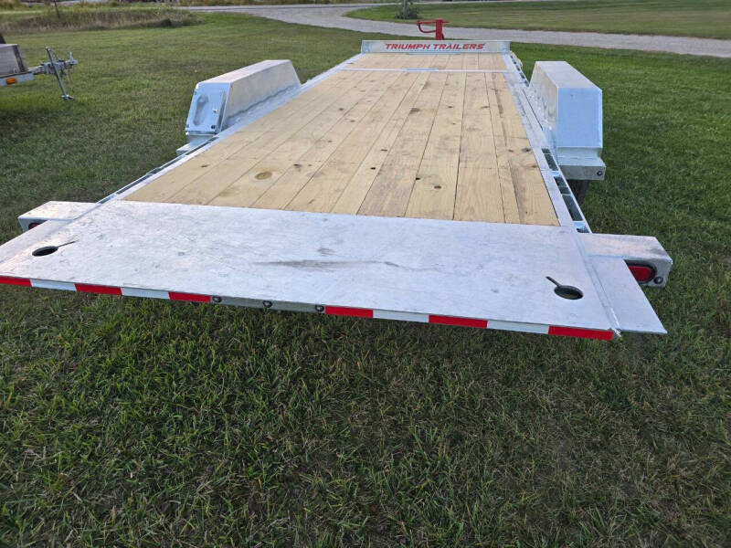 2026 Triumph 16+6 Galvanized Tilt