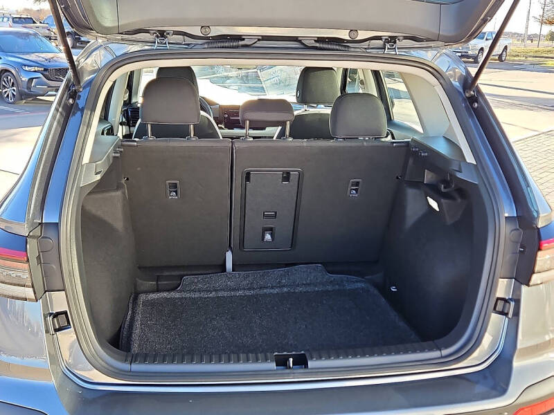 2026 Volkswagen Taos S