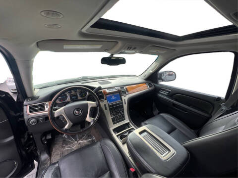 2014 Cadillac Escalade Platinum