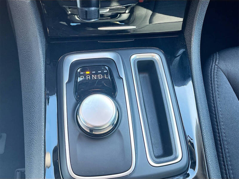 2023 Chrysler 300 Touring