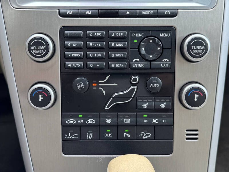 2010 Volvo XC60 3.2