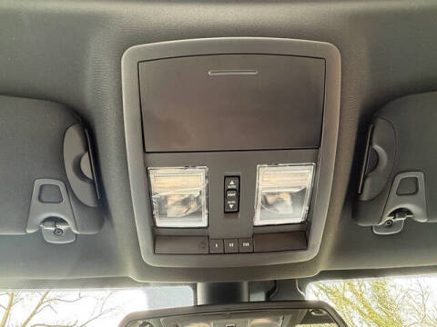 2016 Dodge Challenger 392 HEMI Scat Pack Shaker