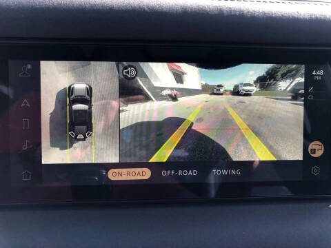 2023 Land Rover Defender 110 SE