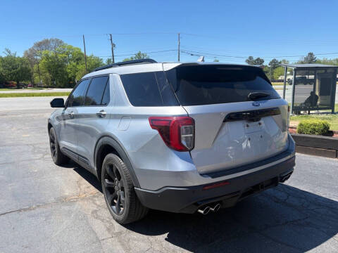 2020 Ford Explorer ST