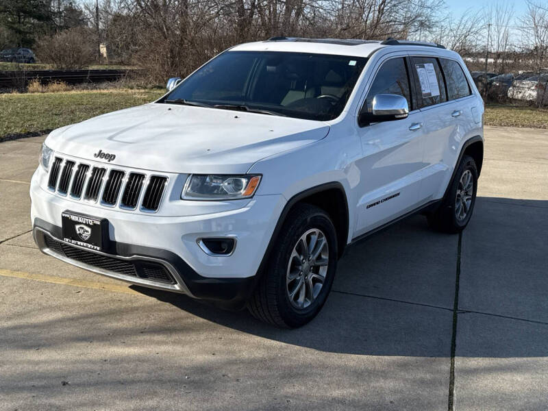 2015 Jeep Grand Cherokee for sale at Mr. Auto in Hamilton OH