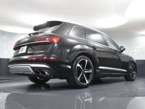 2024 Audi SQ7 4.0T quattro Premium Plus
