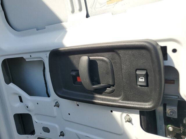 2023 Chevrolet Express 2500