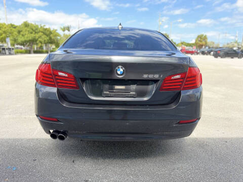 2015 BMW 5 Series 528i