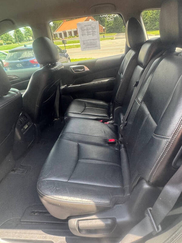 2014 Nissan Pathfinder SL