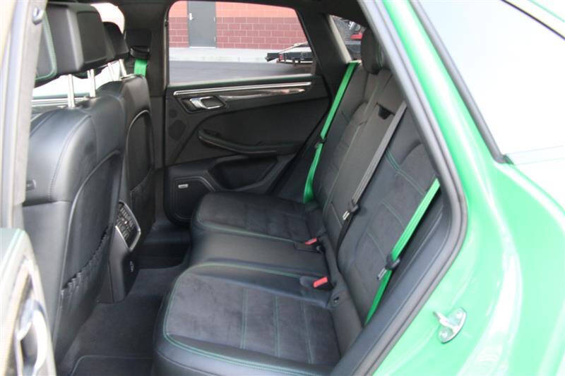 2023 Porsche Macan GTS