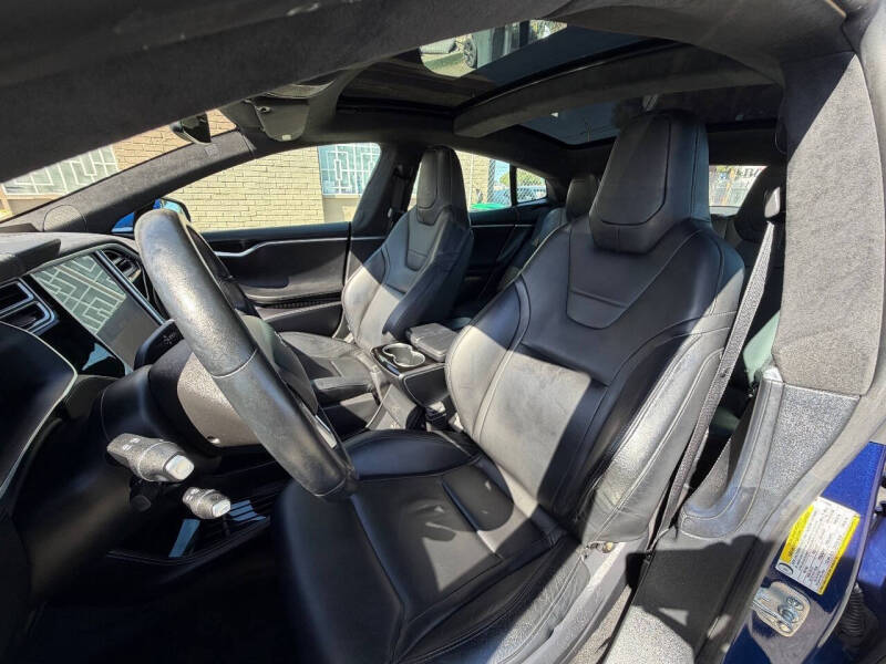 2015 Tesla Model S 85D