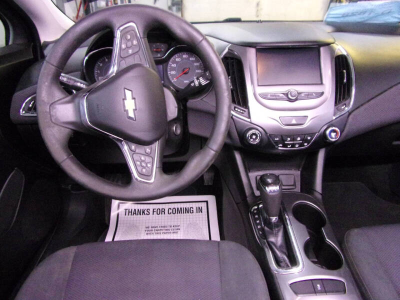 2018 Chevrolet Cruze LT Auto