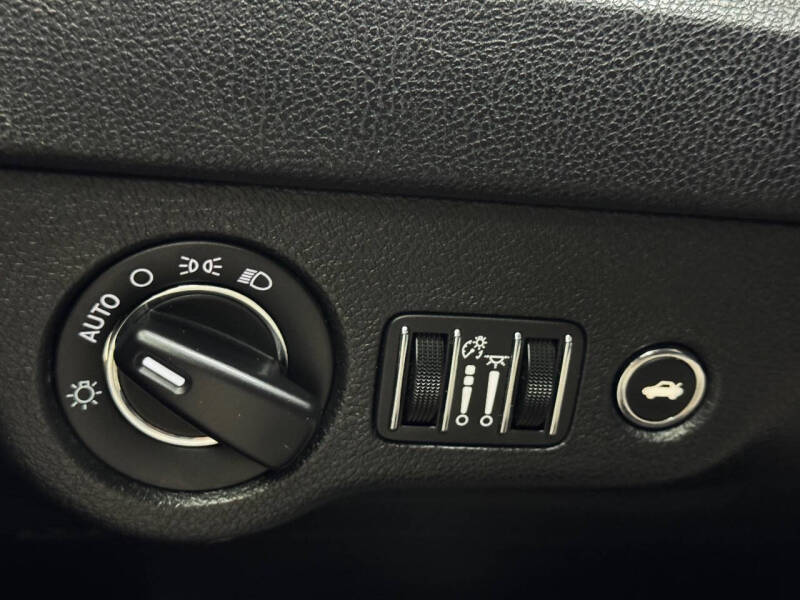 2020 Chrysler 300 Touring