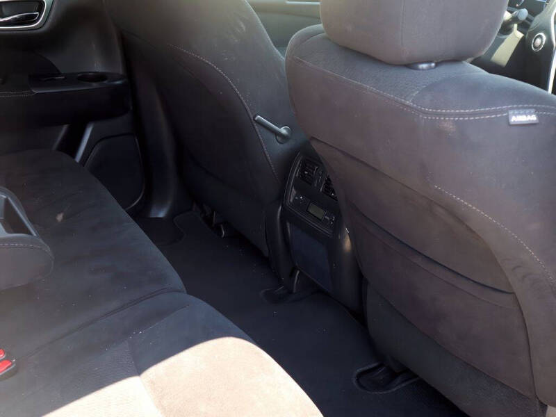 2016 Nissan Pathfinder S